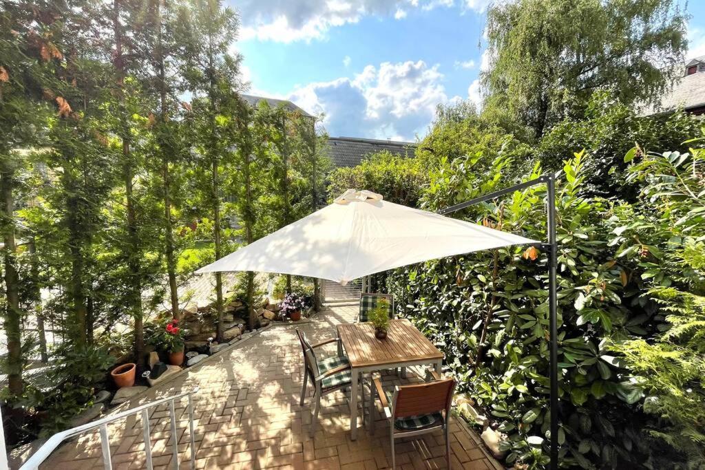 Villa Einhorn: Altstadt Loft Mit Privater Terrasse Goslar Luaran gambar